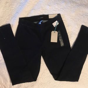 Women’s Maurice’s pants